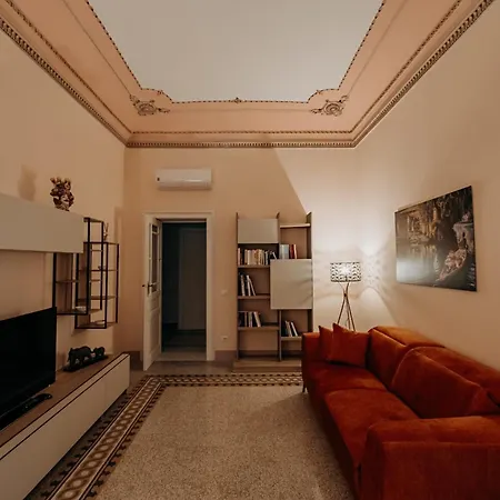 Adalgisa Elegant *