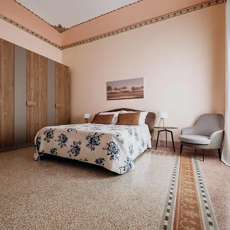 Apartment Adalgisa Elegant