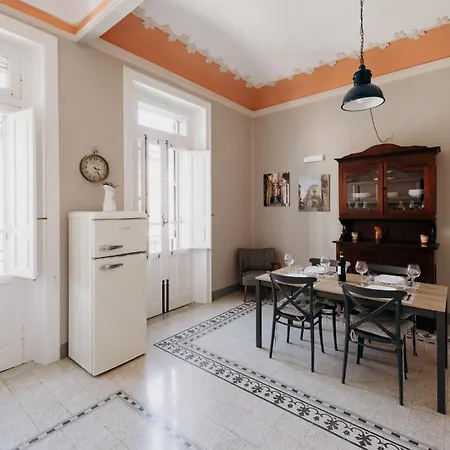 Apartment Adalgisa Elegant