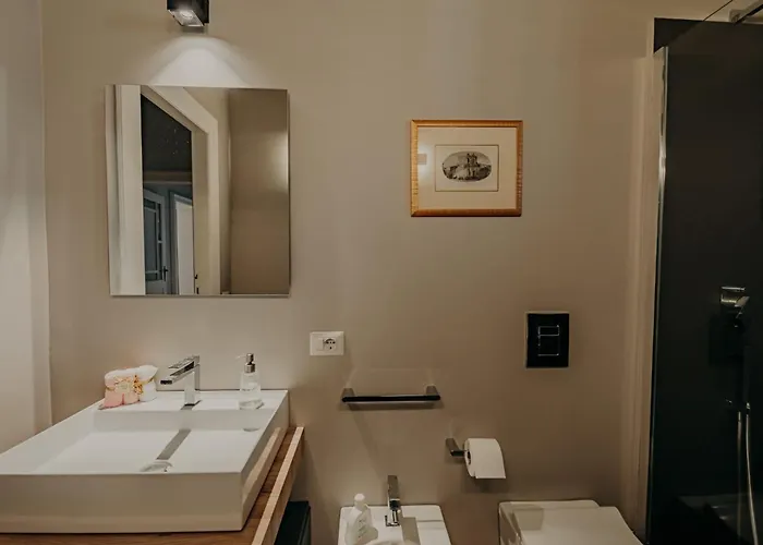 Adalgisa Elegant * 锡拉库扎